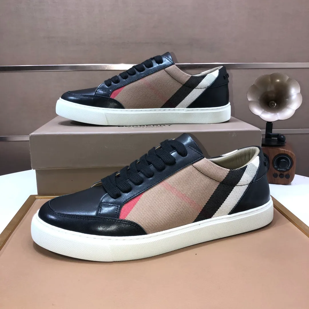 Men's shoes 💰480💰 [Burberry] (cowhide lining) classic low-top sneakers｜Imported cowhide with classic plaid fabric｜Cowhide lining｜Original outsole｜Fine workmanship and comfortable to wear Size: 38-44 (customized at 45)